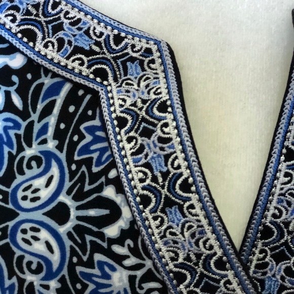 WHBM PAISLEY PRINT MINIDRESS Small - Picture 7 of 7